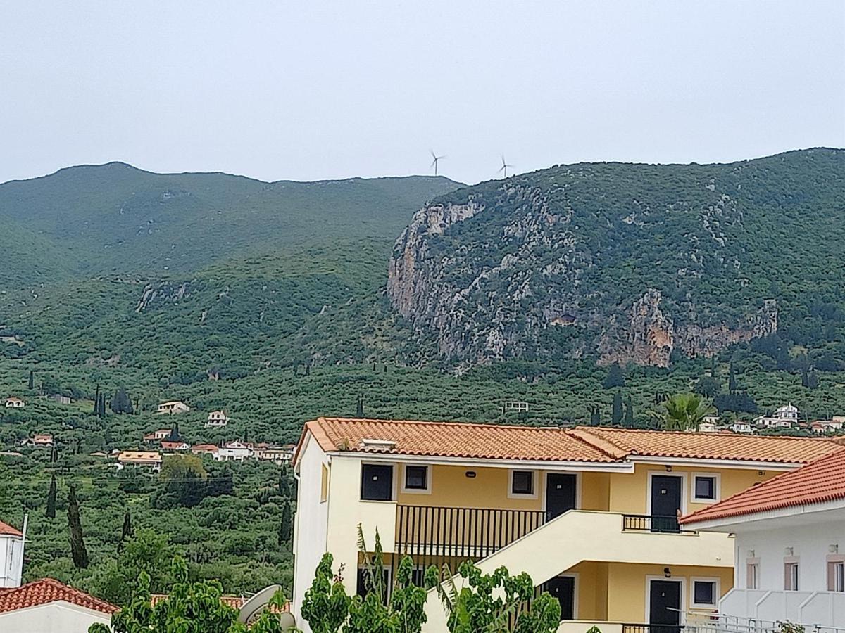 Almiriki Studios & Apartments Alikész Kültér fotó