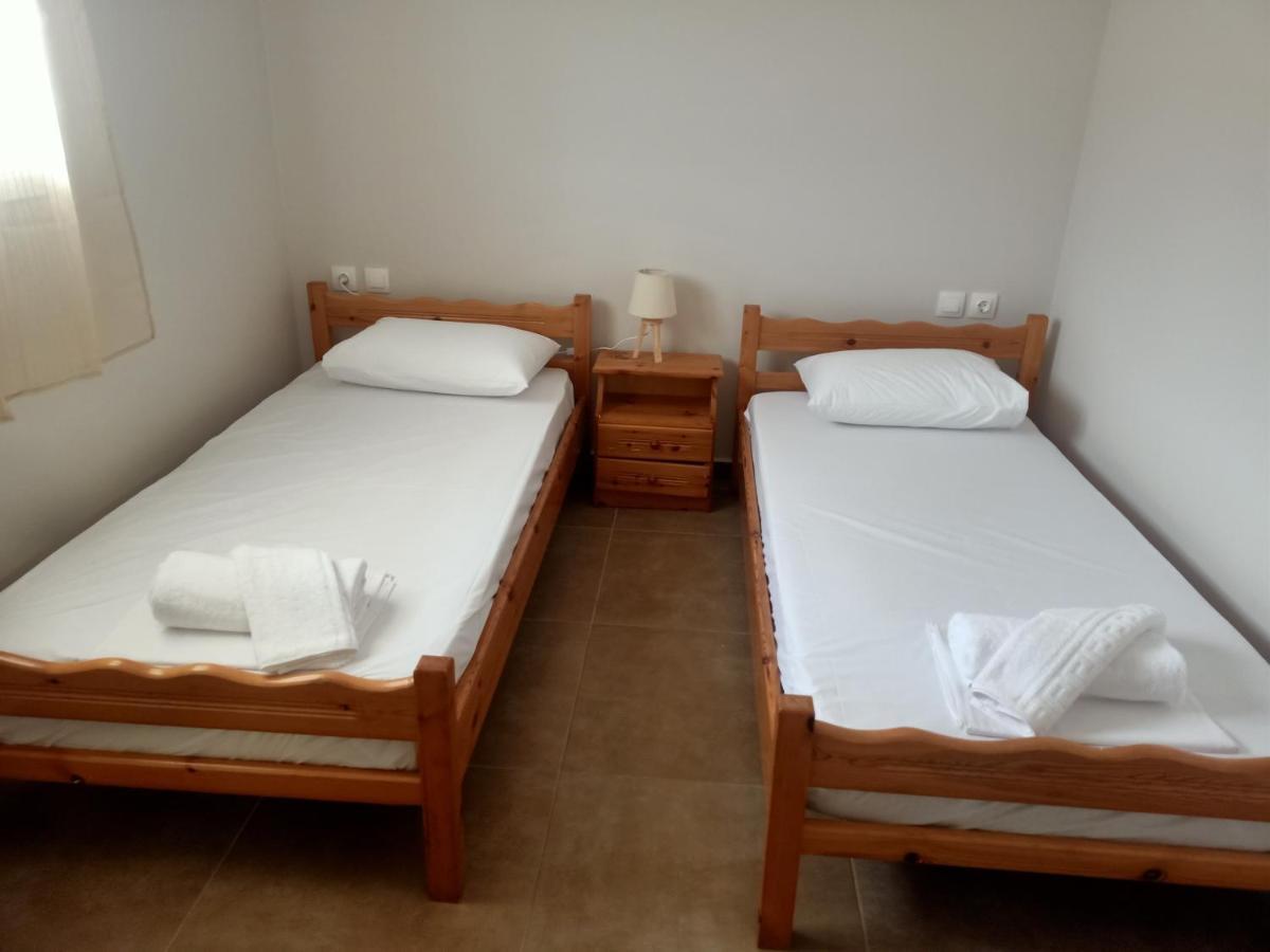 Almiriki Studios & Apartments Alikész Kültér fotó